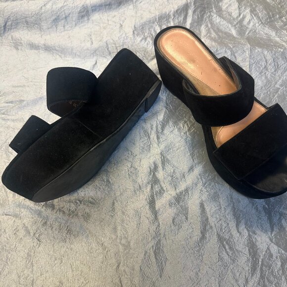 Robert Clergerie Black Suede Frazzia Wedge Heel - Picture 3 of 6